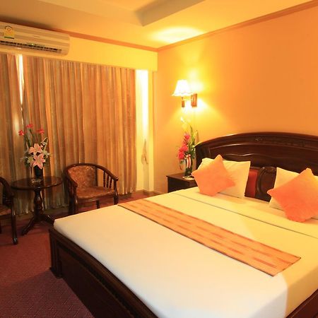 Winstar Hotel Hat Yai Bagian luar foto